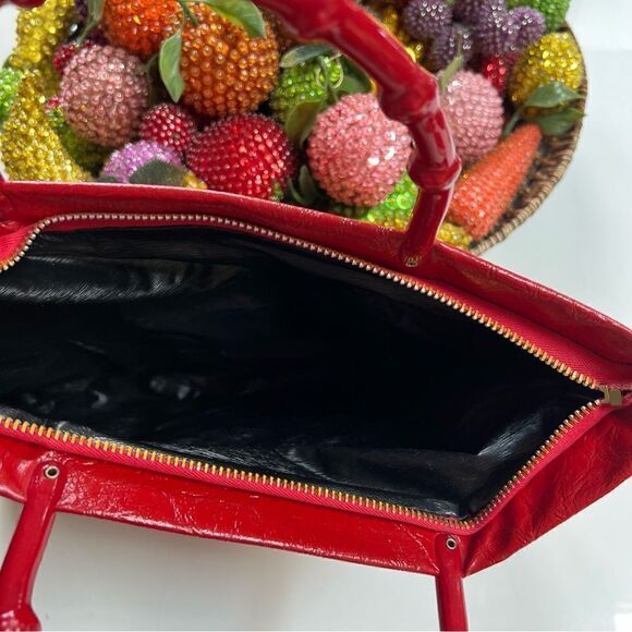 Mod Vintage XL 1970s Red Textured Faux Leather Bamboo Handle Handbag / Clutch - Picture 5 of 10